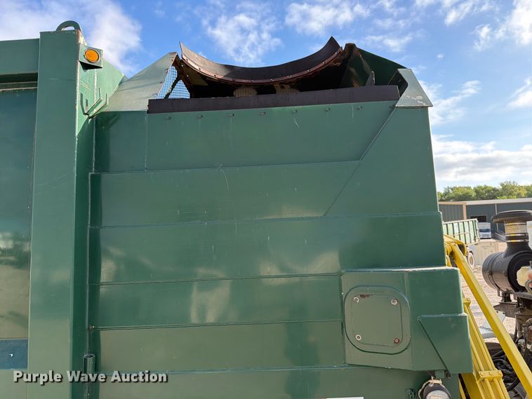 image for item ED5191 2005 Autocar Xpeditor refuse truck