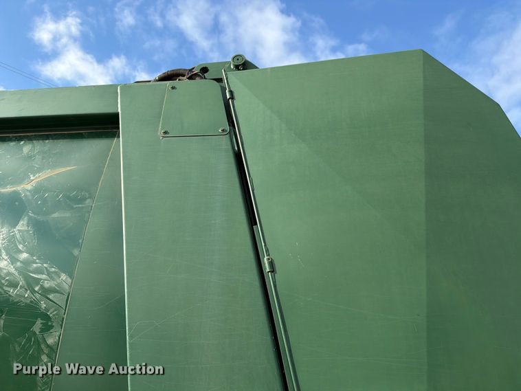 image for item ED5191 2005 Autocar Xpeditor refuse truck