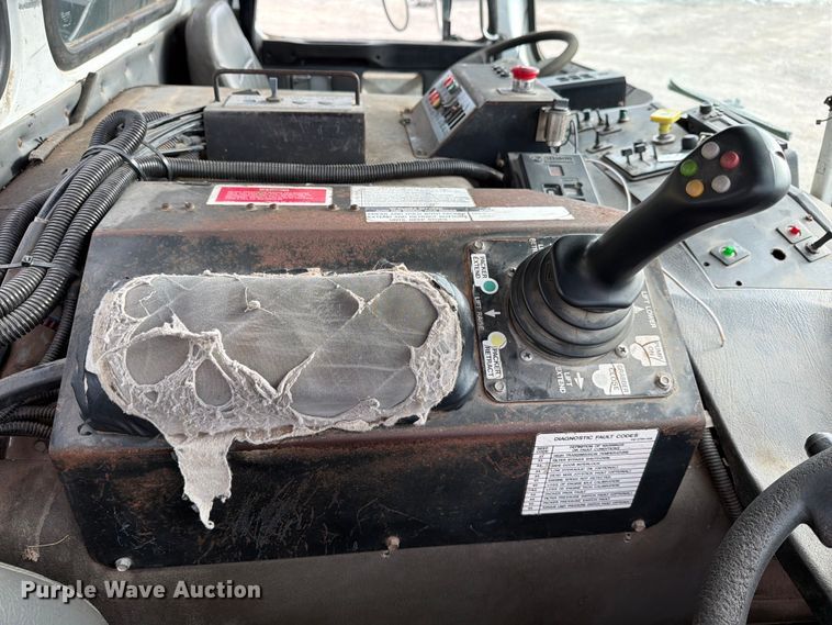 image for item ED5191 2005 Autocar Xpeditor refuse truck