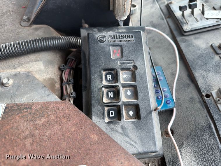 image for item ED5191 2005 Autocar Xpeditor refuse truck