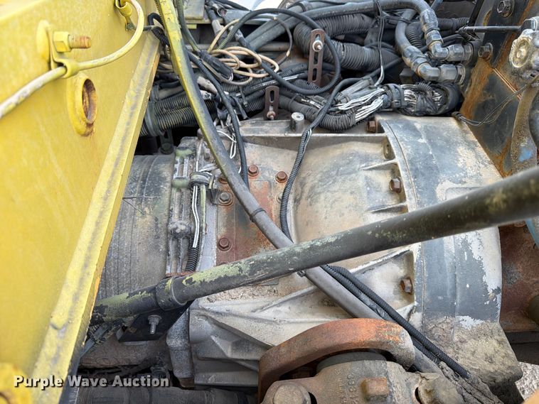 image for item ED5191 2005 Autocar Xpeditor refuse truck