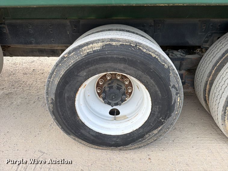 image for item ED5191 2005 Autocar Xpeditor refuse truck