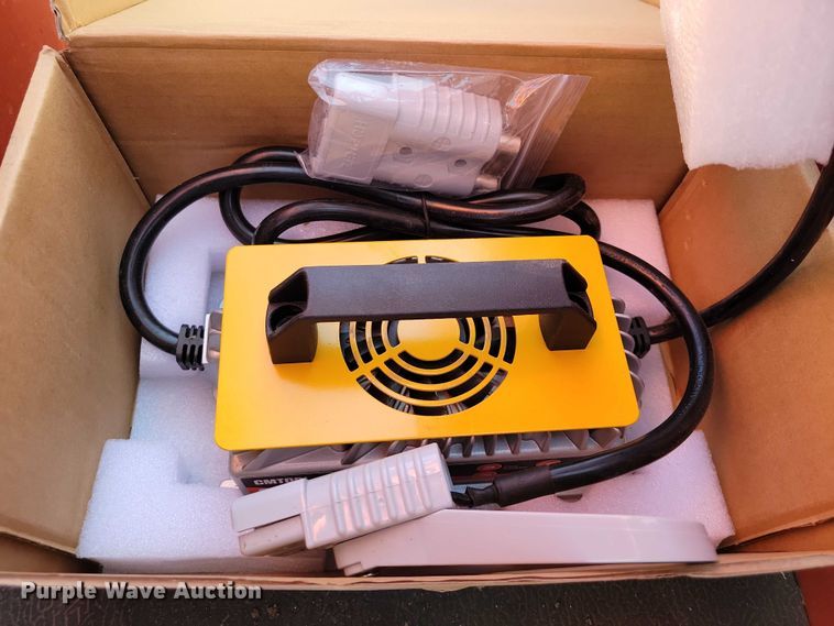 image for item EE0902 Toyota 7TB50 tow tractor