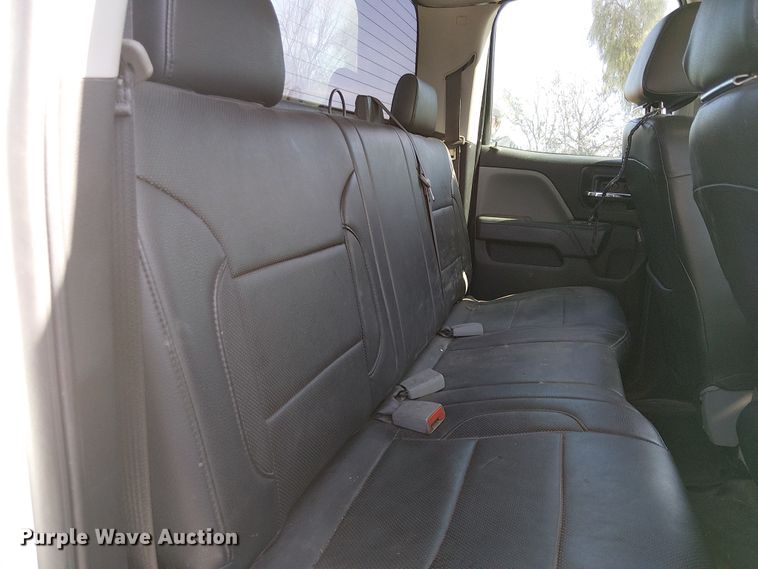 image for item EE5160 2019 Chevrolet Silverado 2500HD Ext. Cab pickup truck