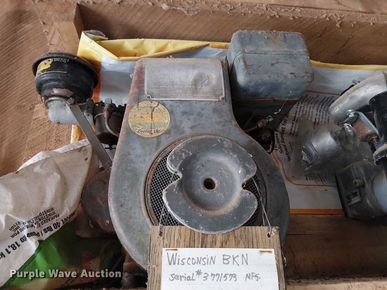 image for item EE5215 (4) Wisconsin air cooled engines