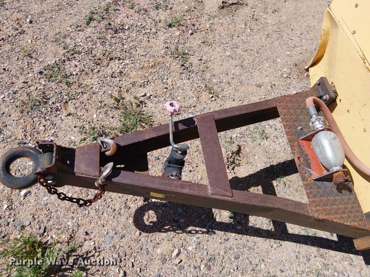 image for item EE5229 1997 Atlas Copco XAS90 air compressor