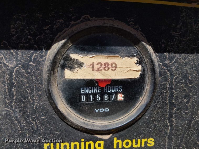 image for item EE5229 1997 Atlas Copco XAS90 air compressor