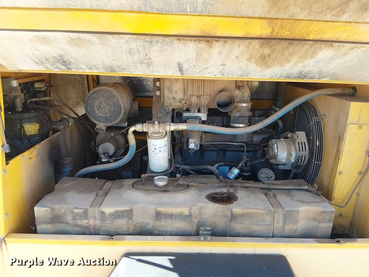 image for item EE5229 1997 Atlas Copco XAS90 air compressor