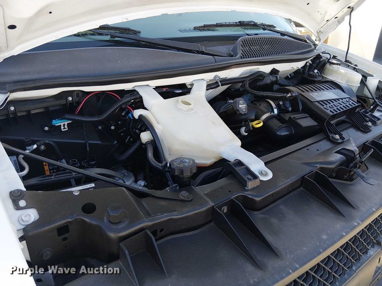 image for item EE5231 2017 Chevrolet Express 2500 van