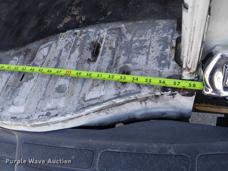 image for item EE5232 2015 Chevrolet Express 2500 van