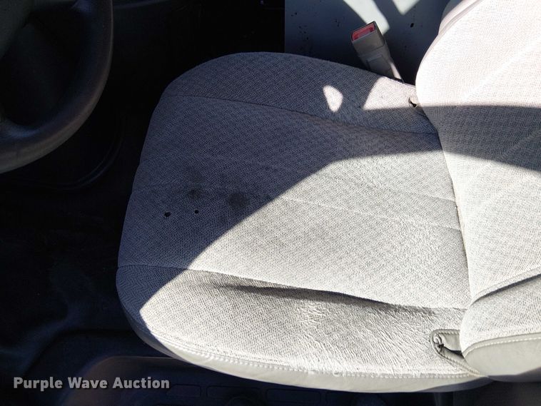 image for item EE5233 2015 Chevrolet Express 2500 van