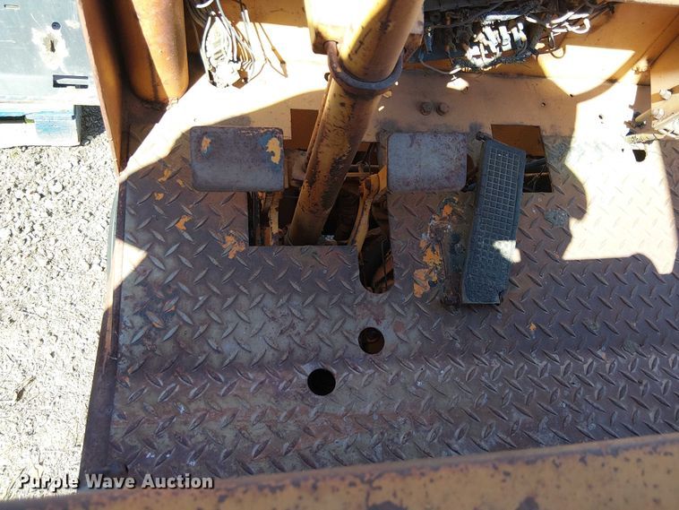 image for item EE5240 1972 Yale L83C-050-SAT-083 forklift