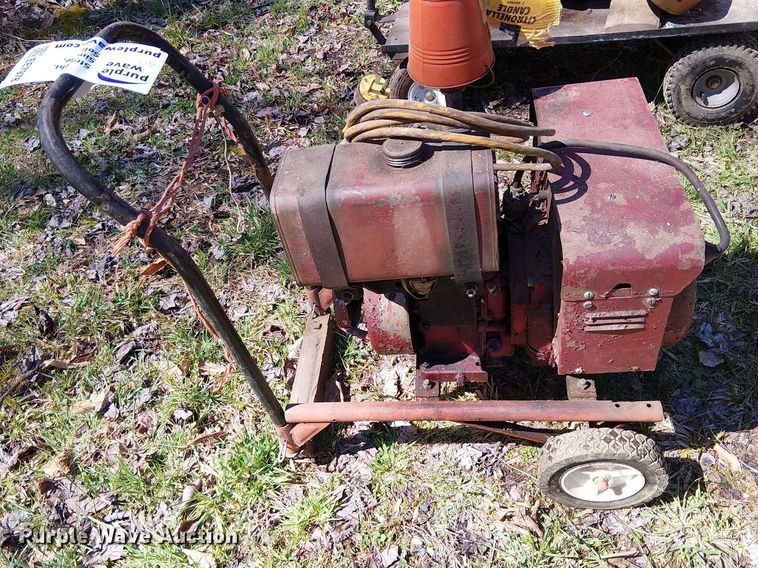 image for item EE7978 (5) engines