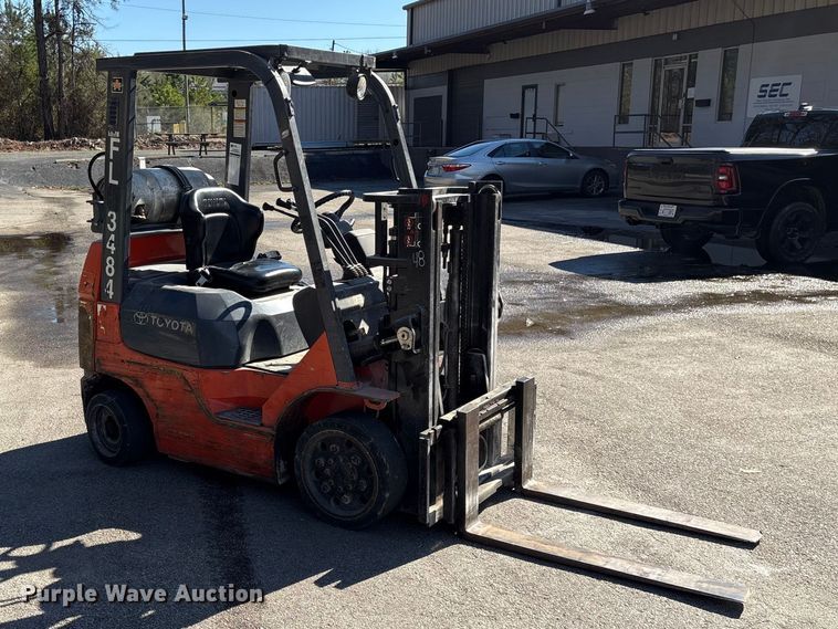 image for item EF1017 Toyota 7FGCU20 forklift