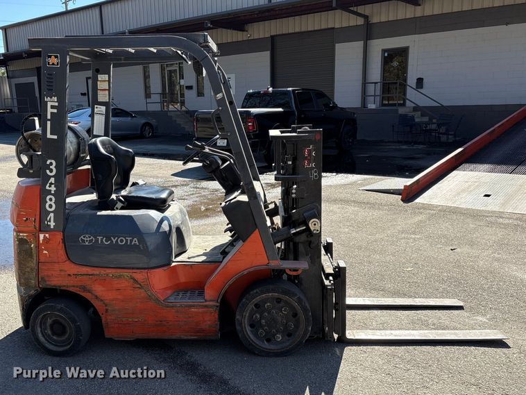 image for item EF1017 Toyota 7FGCU20 forklift