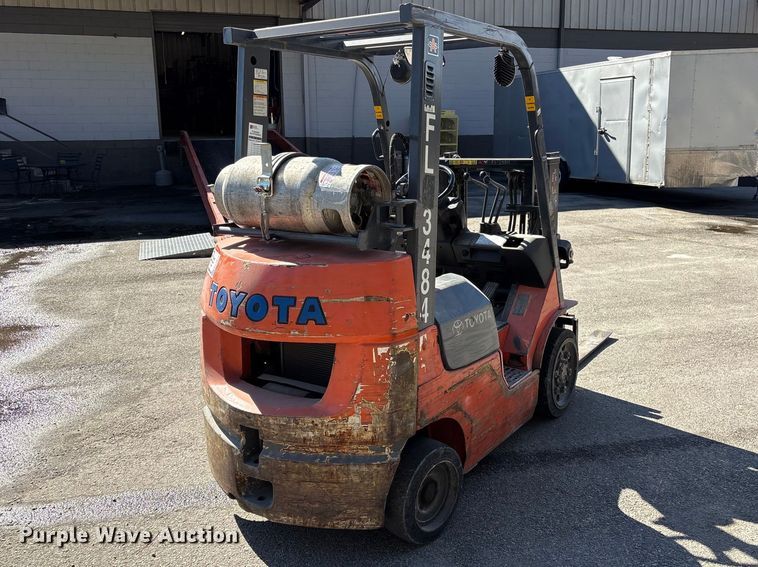 image for item EF1017 Toyota 7FGCU20 forklift