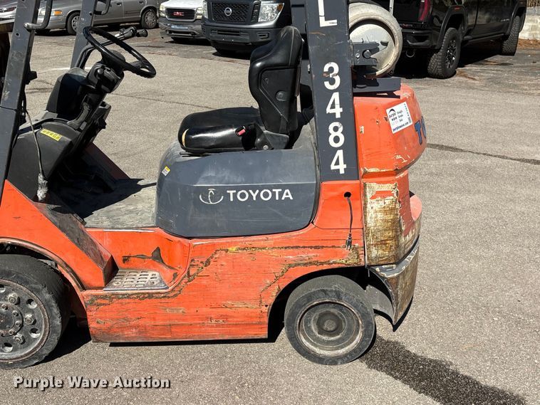 image for item EF1017 Toyota 7FGCU20 forklift