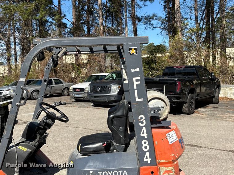 image for item EF1017 Toyota 7FGCU20 forklift