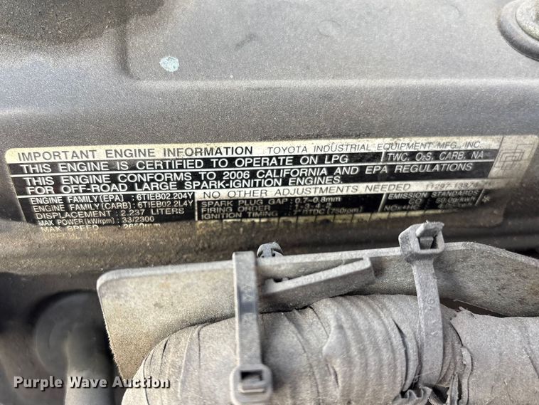 image for item EF1017 Toyota 7FGCU20 forklift