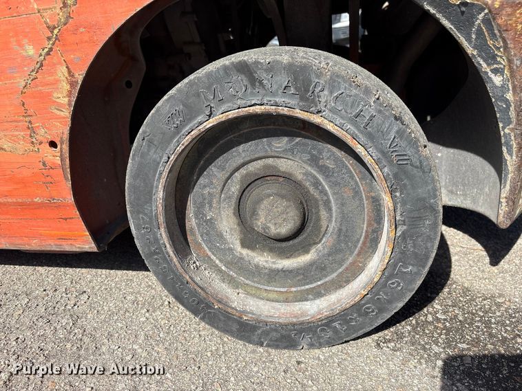 image for item EF1017 Toyota 7FGCU20 forklift