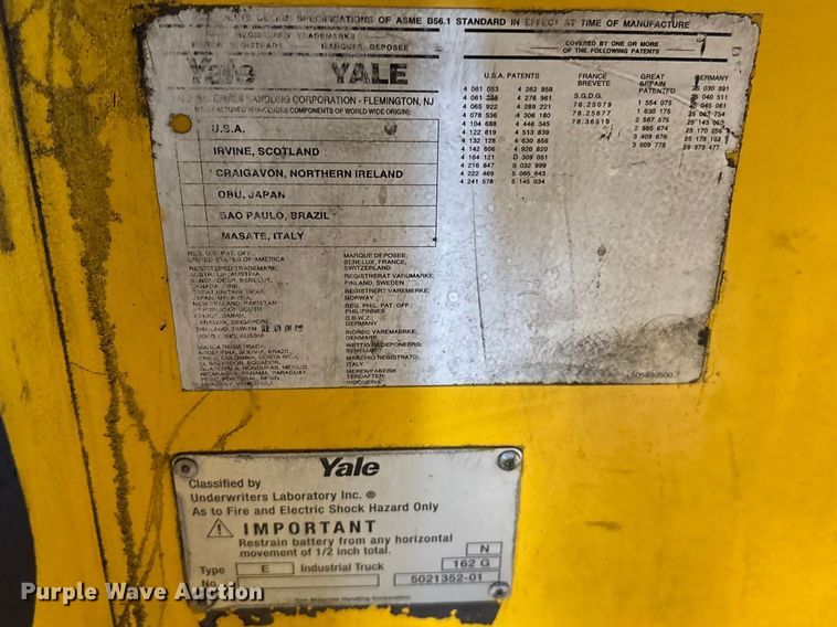 image for item EF1020 Yale NR040AENS24TE091 forklift