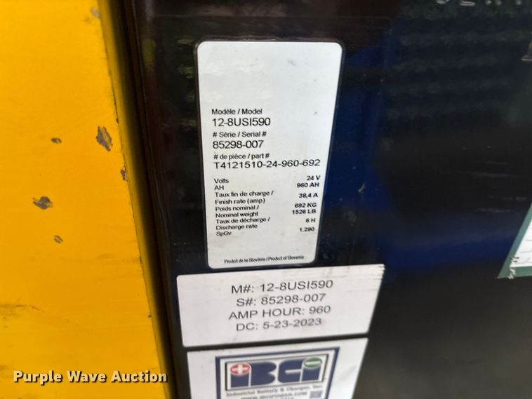 image for item EF1020 Yale NR040AENS24TE091 forklift