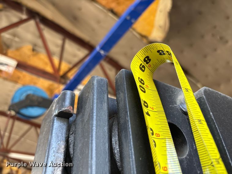 image for item EF1022 Yale NR040AENS24TE091 forklift