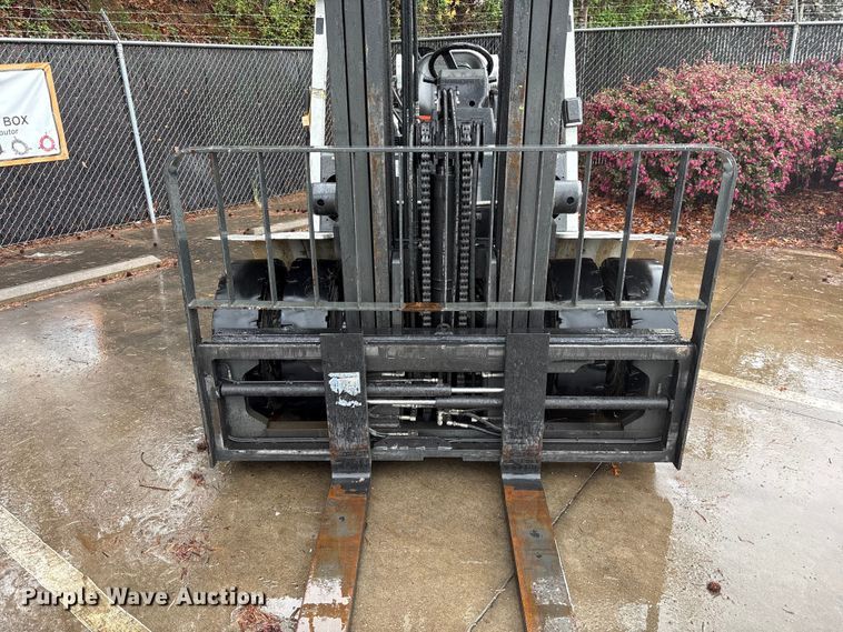 image for item EF1023 2017 UniCarriers PF80YLP forklift