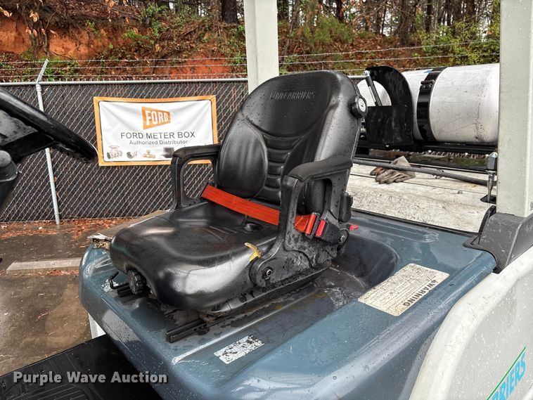 image for item EF1023 2017 UniCarriers PF80YLP forklift