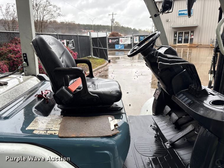image for item EF1023 2017 UniCarriers PF80YLP forklift