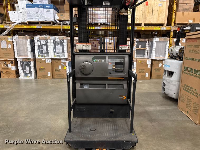 image for item EF1024 2018 Crown SP3520-30 order picker