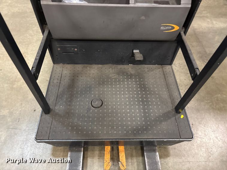 image for item EF1024 2018 Crown SP3520-30 order picker