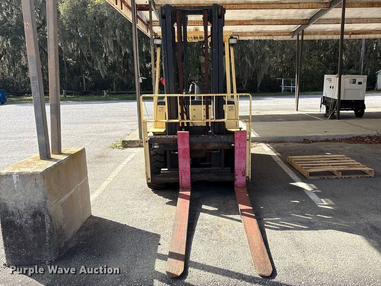 image for item EF1032 2012 Hyster 1000 forklift
