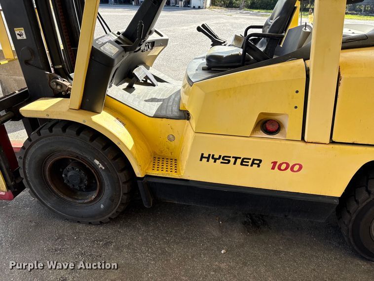 image for item EF1032 2012 Hyster 1000 forklift