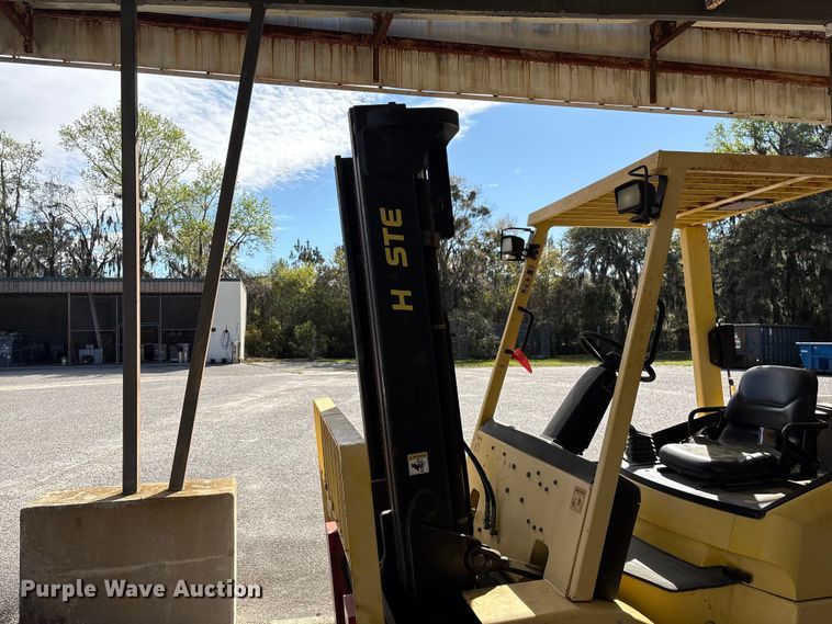 image for item EF1032 2012 Hyster 1000 forklift