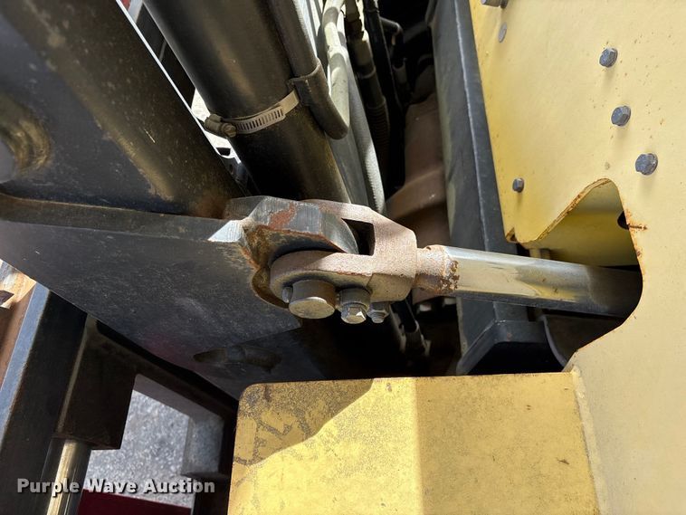 image for item EF1032 2012 Hyster 1000 forklift