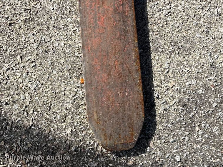 image for item EF1032 2012 Hyster 1000 forklift