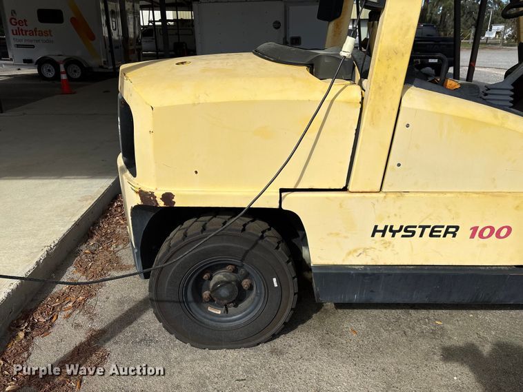 image for item EF1032 2012 Hyster 1000 forklift