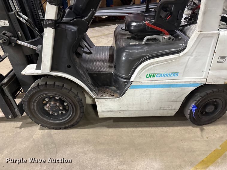 image for item EF1034 2017 UniCarriers PF50 forklift