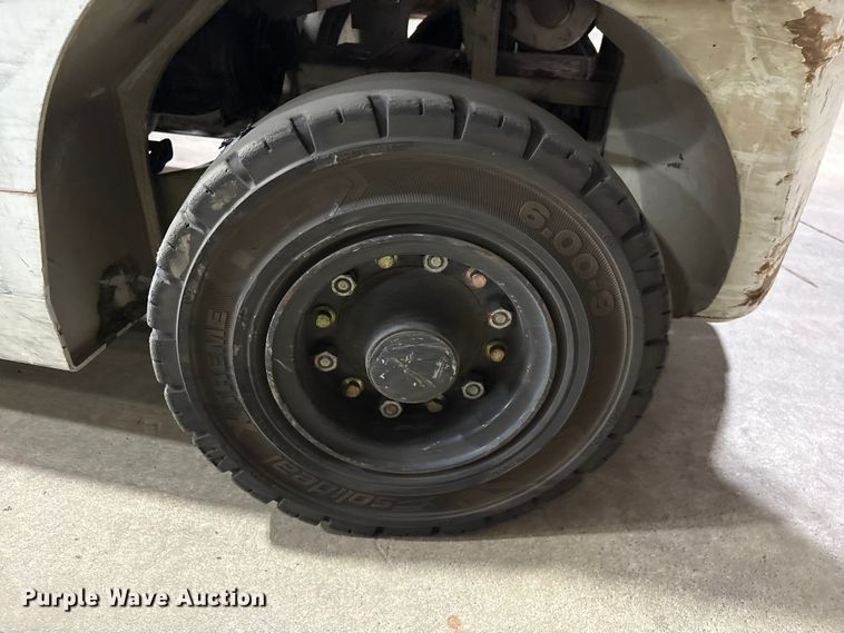 image for item EF1034 2017 UniCarriers PF50 forklift