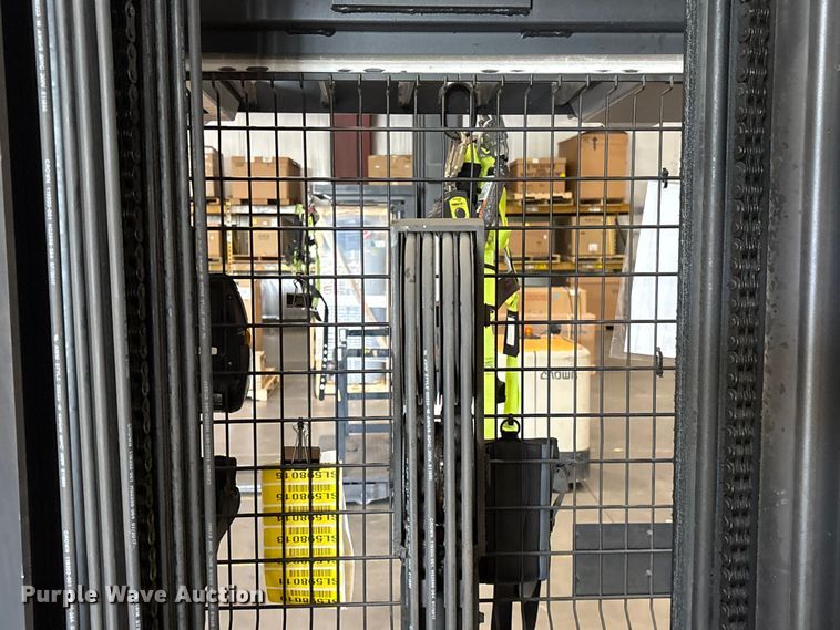 image for item EF1035 2017 Crown SP4050-30 order picker