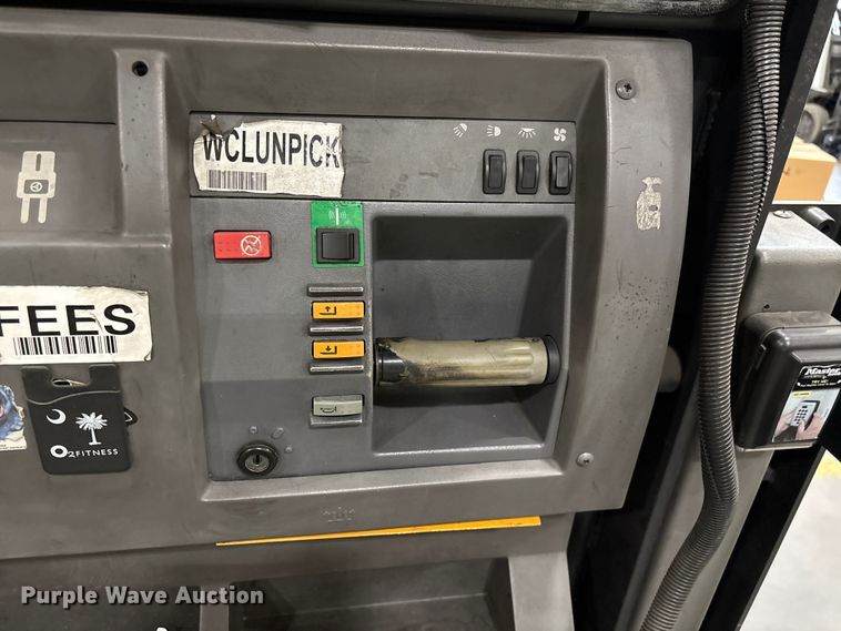 image for item EF1035 2017 Crown SP4050-30 order picker