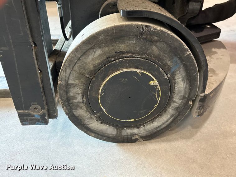 image for item EF1036 2016 Bendi B40IC forklift