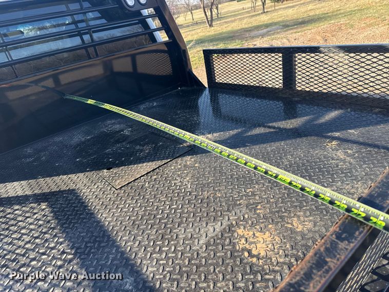 image for item EG1669 2013 Chevrolet Silverado 2500HD Ext. Cab flatbed pickup truck