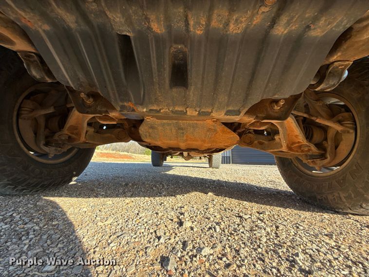 image for item EG1669 2013 Chevrolet Silverado 2500HD Ext. Cab flatbed pickup truck