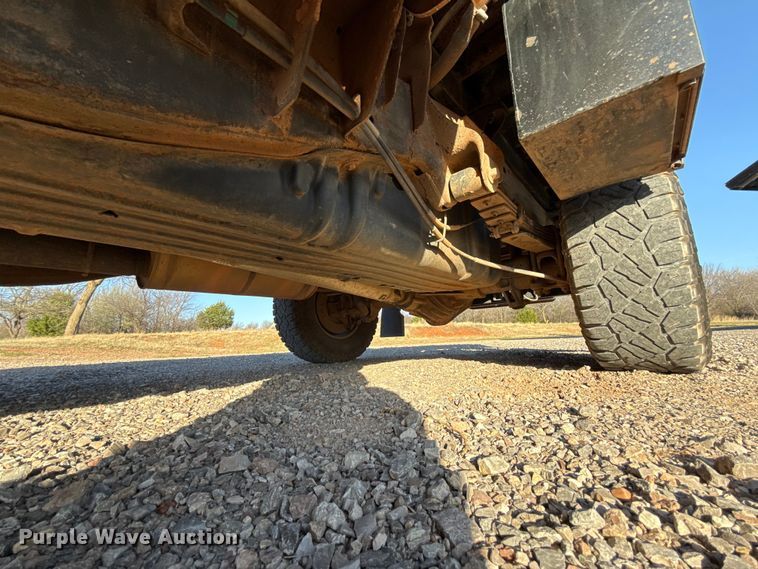 image for item EG1669 2013 Chevrolet Silverado 2500HD Ext. Cab flatbed pickup truck