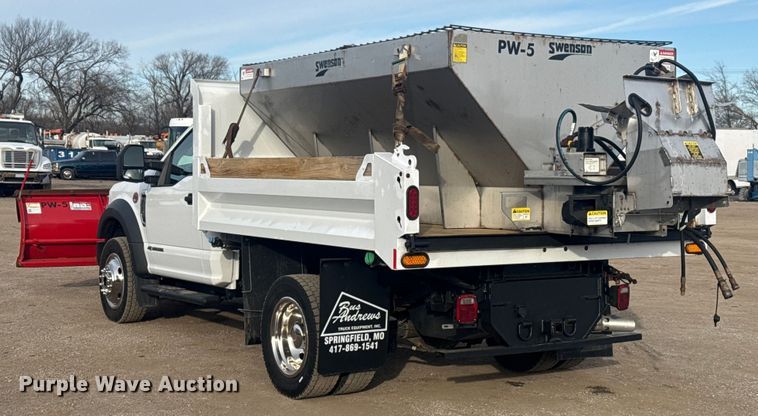 image for item EG1996 2017 Ford F450 Super Duty XL dump truck