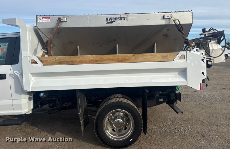 image for item EG1996 2017 Ford F450 Super Duty XL dump truck