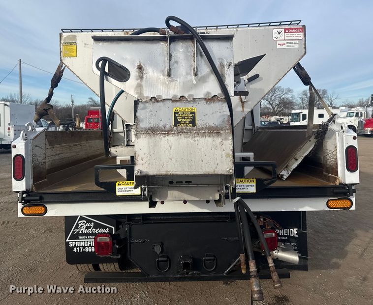 image for item EG1996 2017 Ford F450 Super Duty XL dump truck