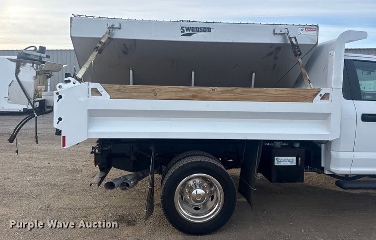 image for item EG1996 2017 Ford F450 Super Duty XL dump truck